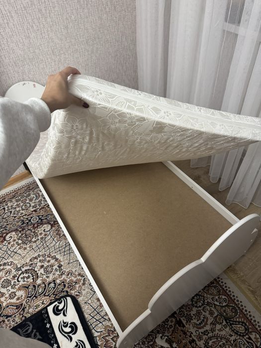 Кровать детская/ подростковая