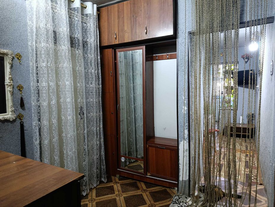 G'ijduvon sh. F.Eshpo'latov ko'chasi 3 xonali  kvartira sotiladi