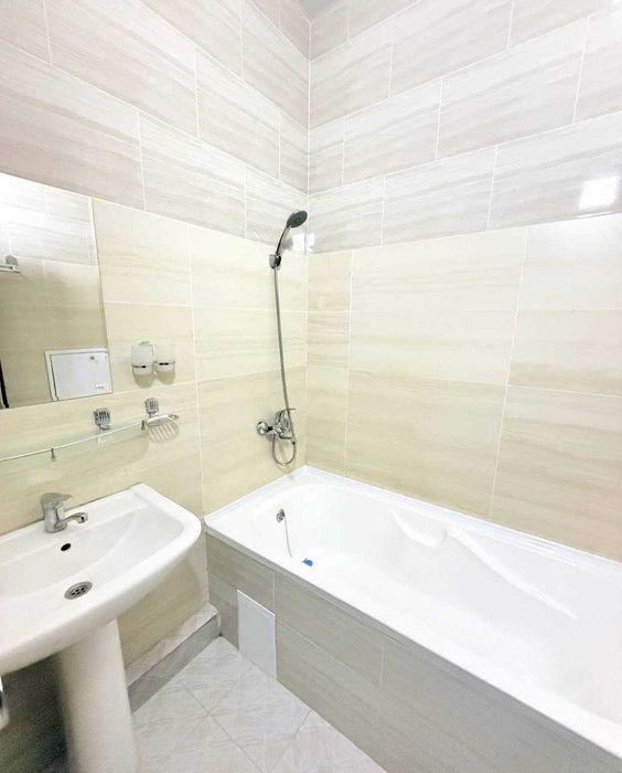 Продётся квартира на Шайхантахурском р-не Komolon