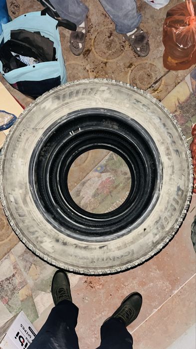 Продам комплект зимних шин Triangle