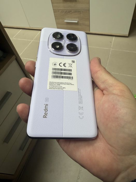 Xiaomi Redmi Note 14 Pro 5G 8/256gb - перфектен