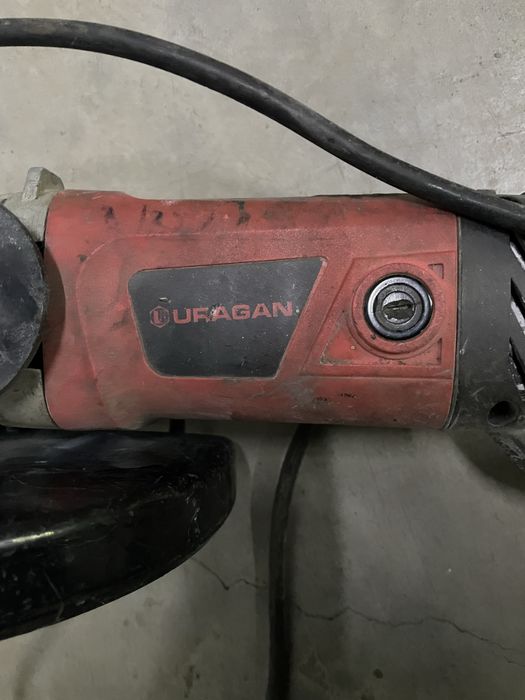 Продам болгарку Ураган