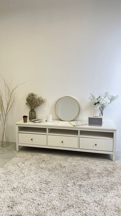 Тумба под ТВ. ИКЕА хемнэс