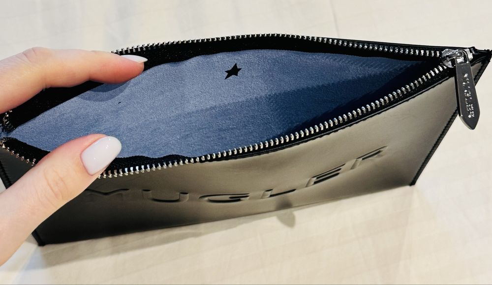 Чанта Cabanni и клъчове