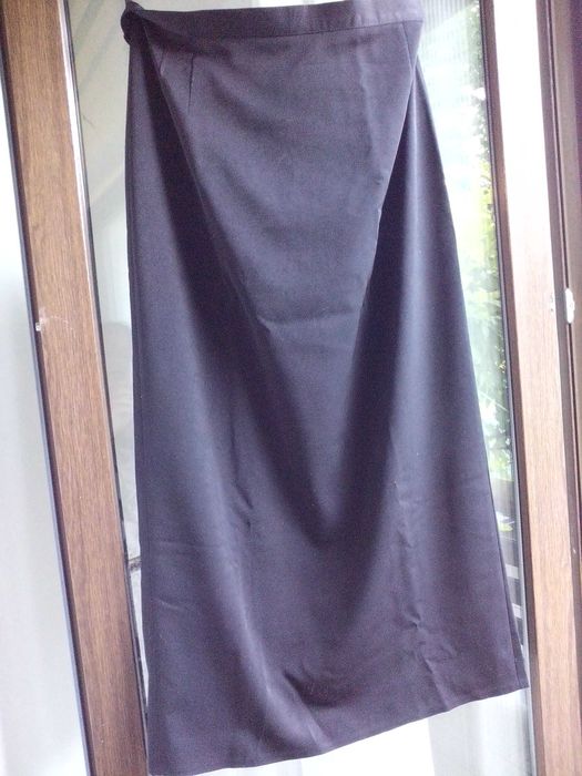 fusta lunga 46/48,stofa fina,Polonia,clasica,eleganta