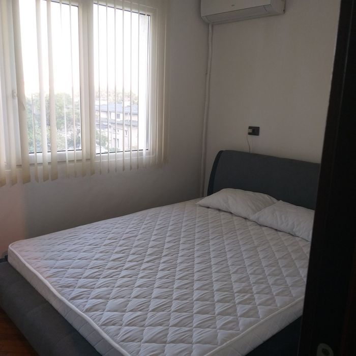 Дава се под наем Тристаен апартамент в София, Стрелбище - 72 кв.м за 710 € - Снимка #3