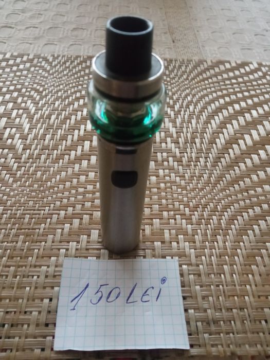 Vând țigări electronice