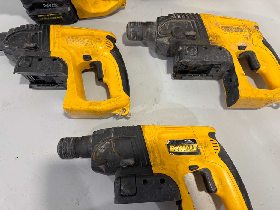 Перфоратор  - Dewalt 24 V /  ЛОТ 44