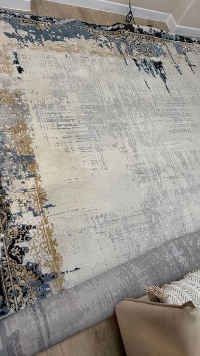 Продам ковёр 300*400