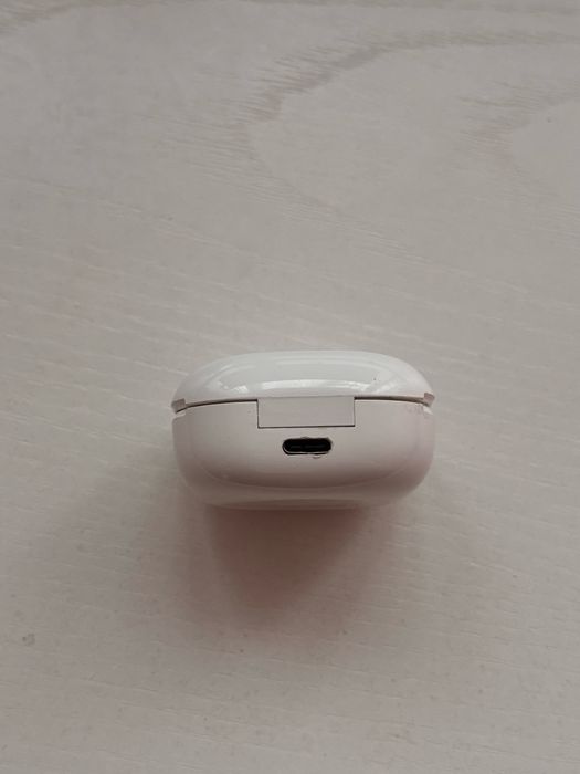 Продавам слушалки