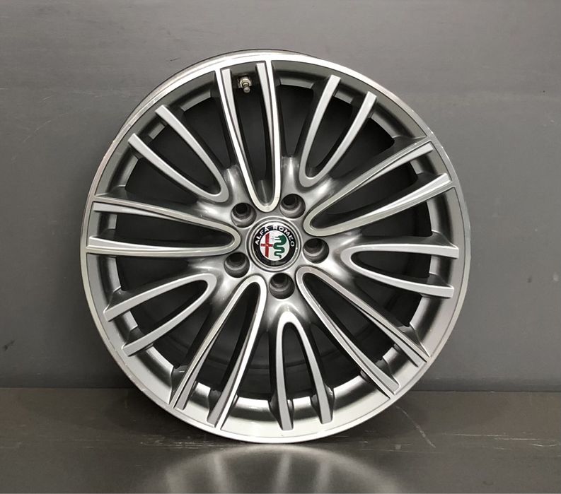 Джанти Alfa Romeo Giulia 5x110 18цола. Sportpaket