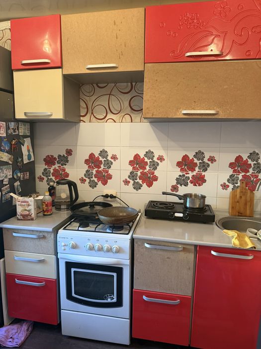 Продам кухонный гарнитур