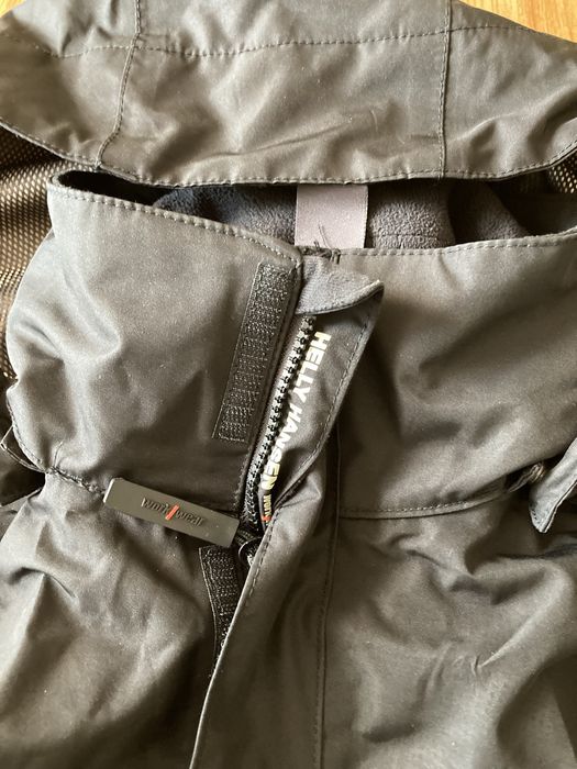 Мъжко оригинално зимни яке Helly Hansen