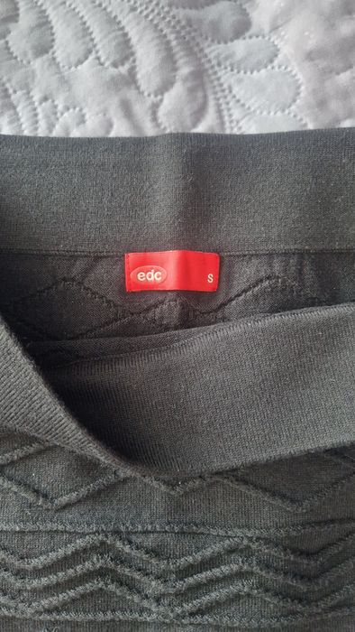 Дамски есенно-зимни поли С и С-М р-р1+1 подарък