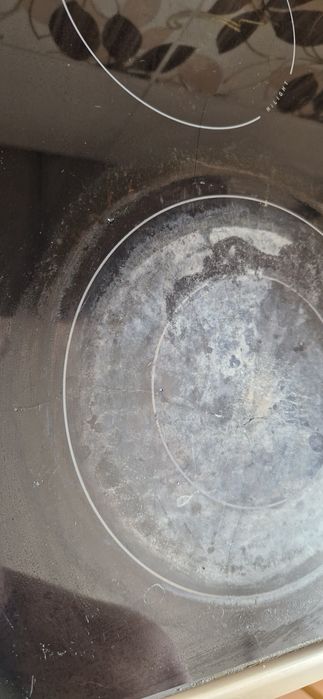 Продам электроплиту Hansa