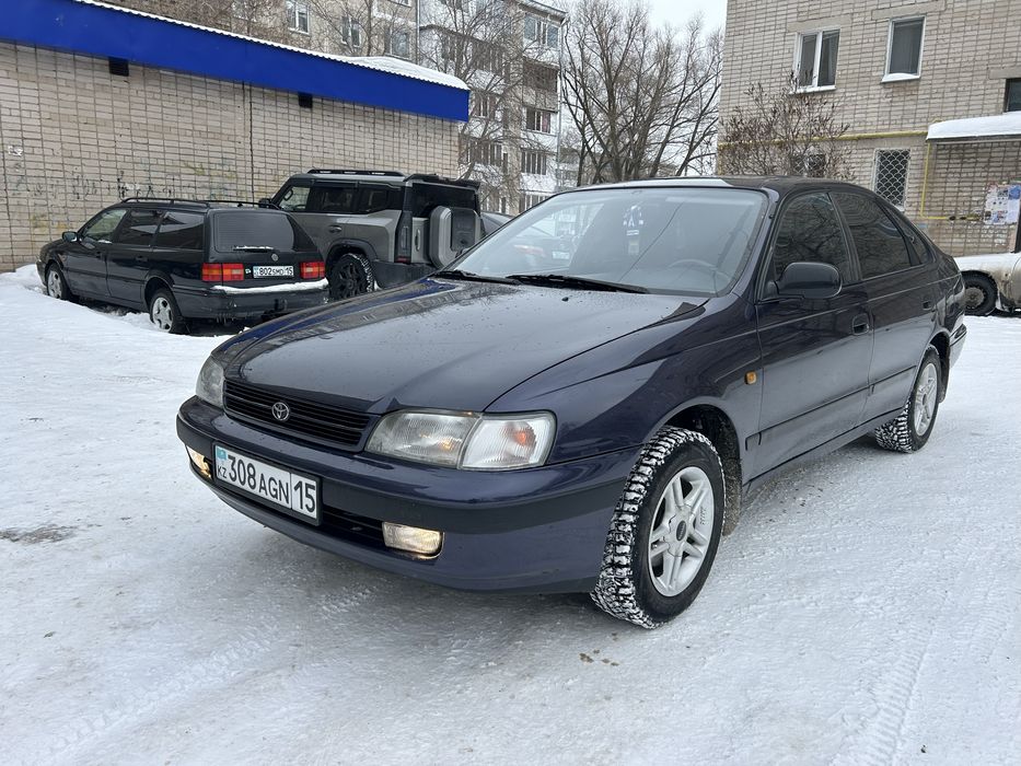 Продам тойота карина е