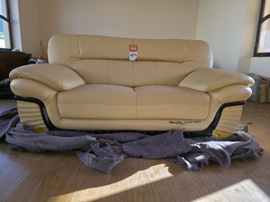 Продам Диван привозной