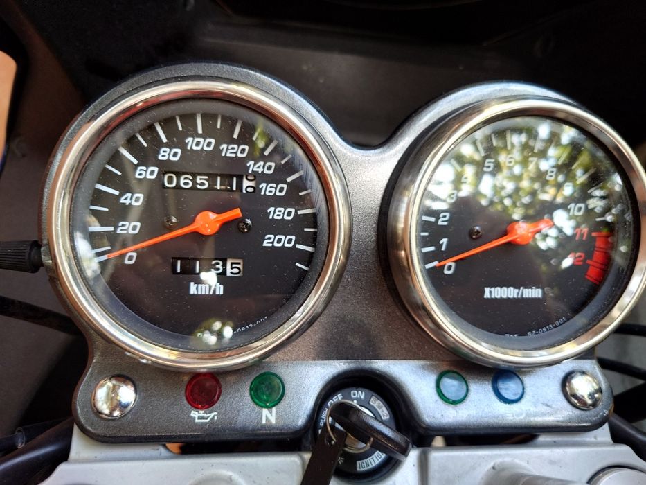 Vând Suzuki GS 500F