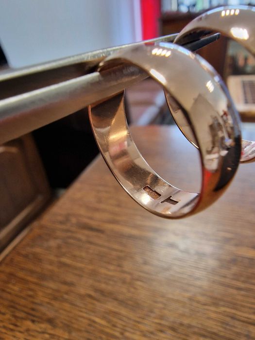 РУСКО ЗЛАТО Златни Халки налична само едната - Залажна къща Галерия 65