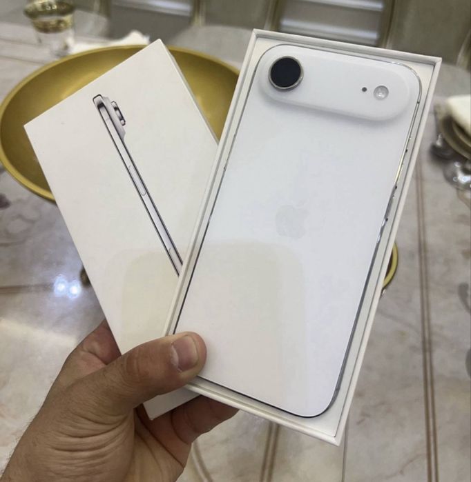 IPhone 17 Air Gold