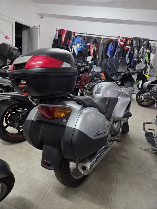 Honda  Deauville 650
