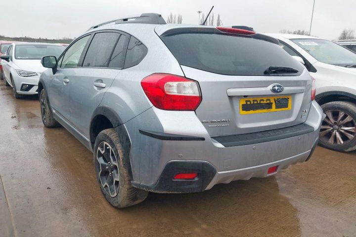 Dezmembrez Subaru XV 1