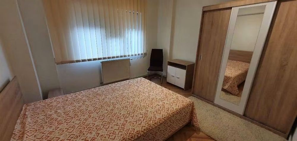 Inchiriez ap cu 4 camere