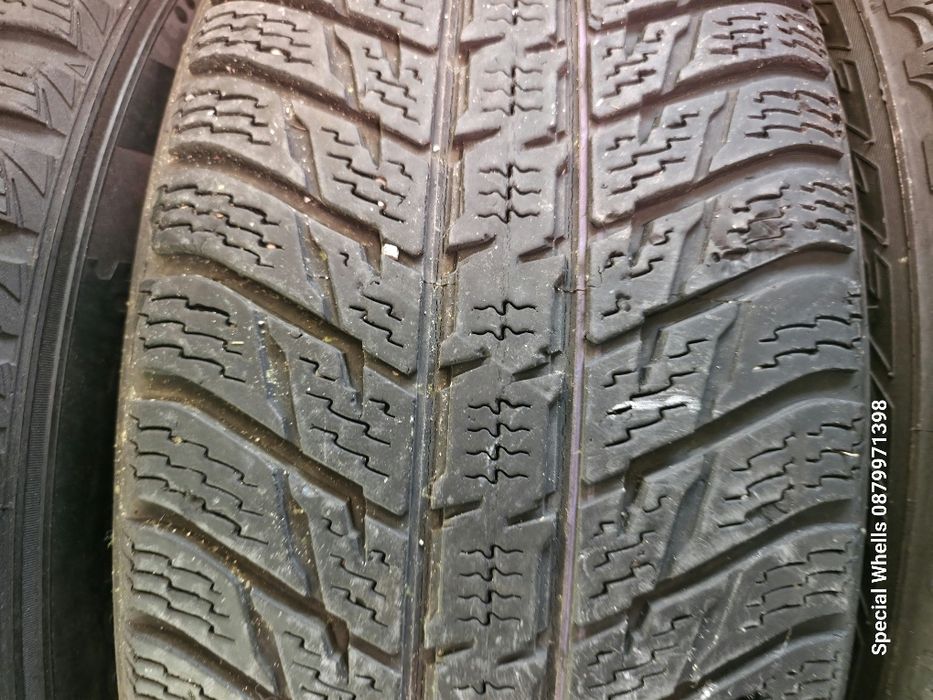215/60R17 зимни гуми