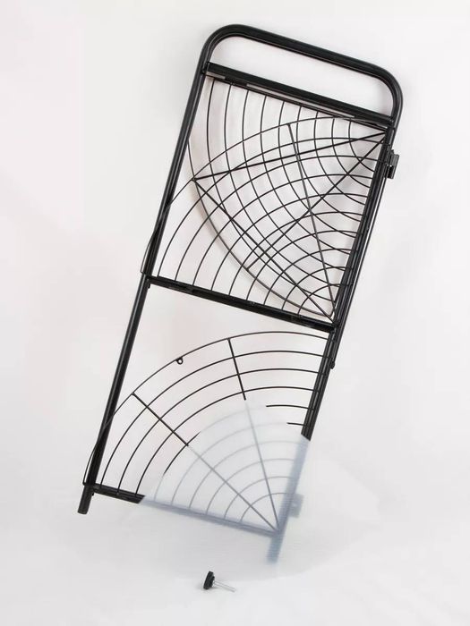 Этажерка угловая железная