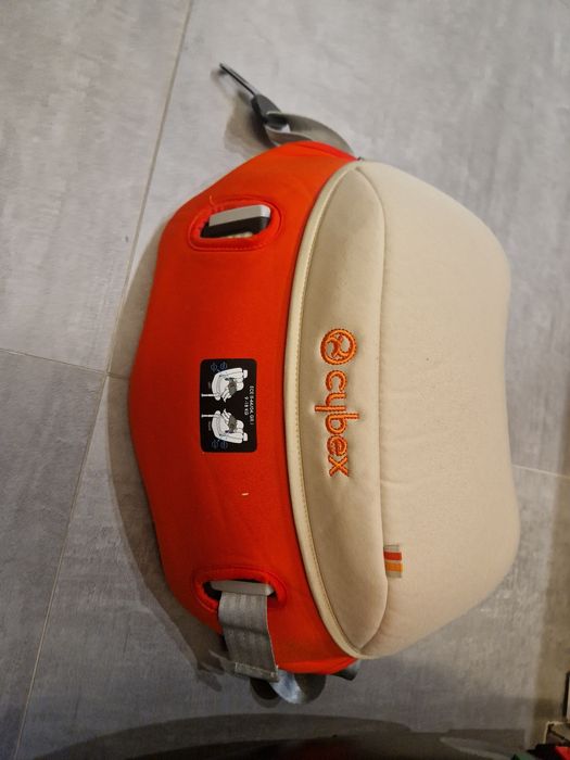 Scaun auto Cybex Sirona cu isofix