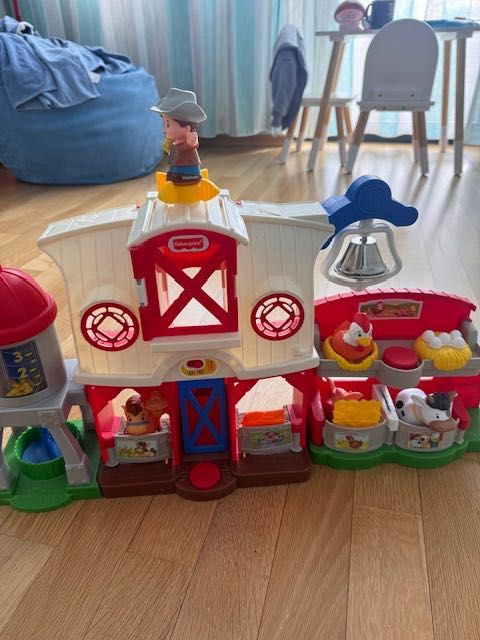 Детска ферма Fischer price