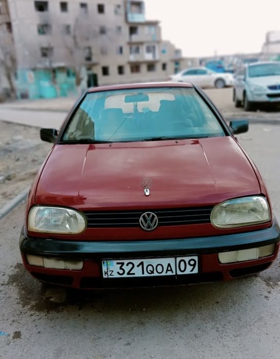 Автомобиль гольф 3