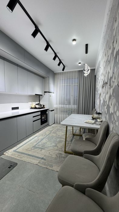 Срочно продается 3 ком кв в старом городе