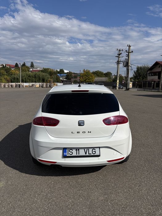 SEAT Leon 2012 — imagine 2