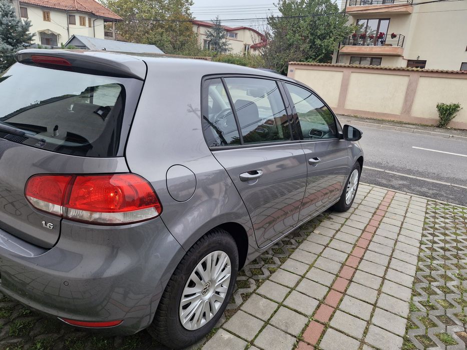 Volkswagen Golf 2009 diesel, 5.172 € — imagine 5