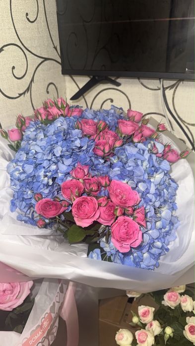 Продам цветочки буууу