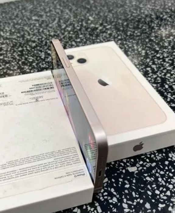 iPhone 13 Отличный 88% АКБ SIM+Esim