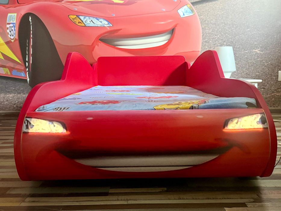 Pat masina tip masina sport Cars