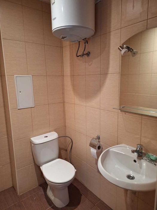 Дава се под наем Двустаен апартамент в София, Надежда 1 - 64 кв.м за 375 € - Снимка #8