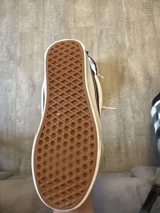 Vans knu skool noi purtati odata negru cu alb
