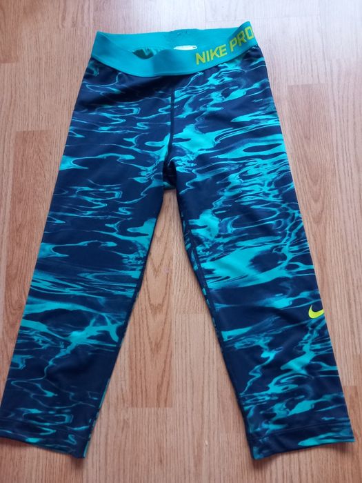 Vând colanți dama Nike dri-fit