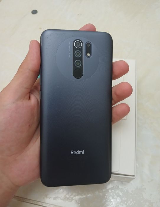 Redmi 9  64gb ideal
