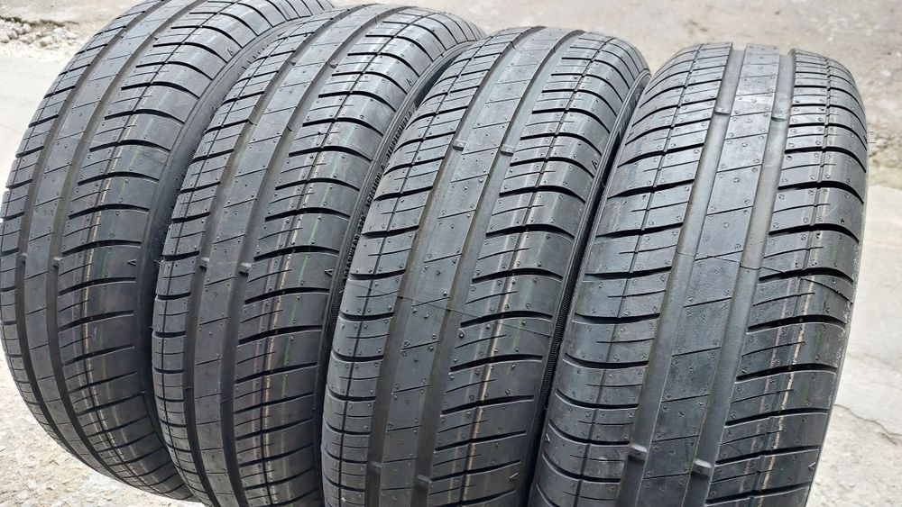 Нови летни гуми 165/65/15 Goodyear 4 броя