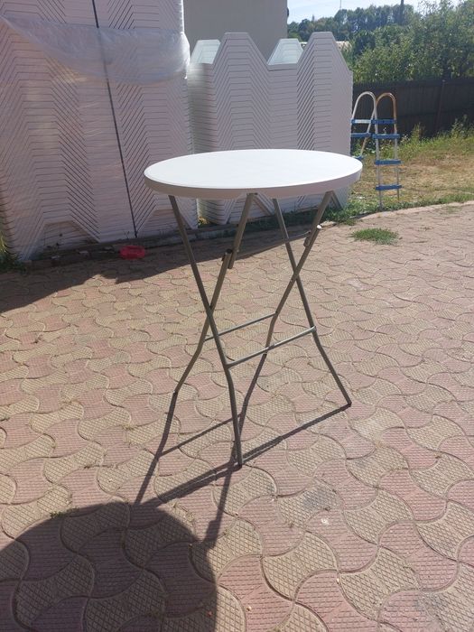 Vand mese, scaune, corturi NOI