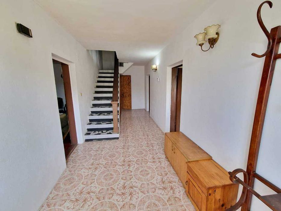 Продава се Къща в с. Крупен, Област Добрич - 160 кв.м за 500 €/кв.м - Снимка #11