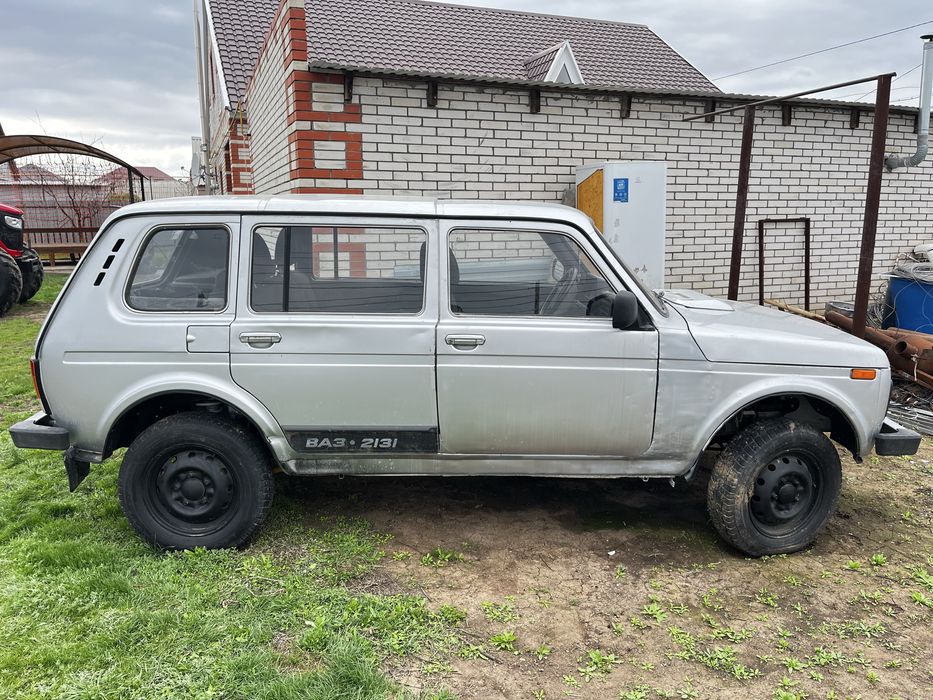 Продается нива ваз2131