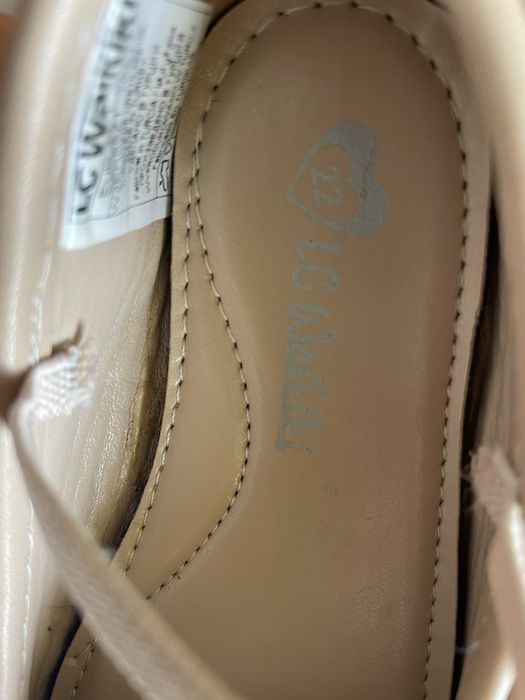 Балерини, обувки с ниска подметка