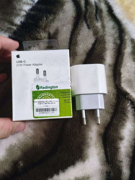 Продам адаптер айфонский