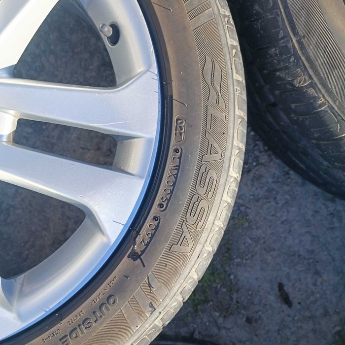 Nissan juke джанти със гуми 17 цола