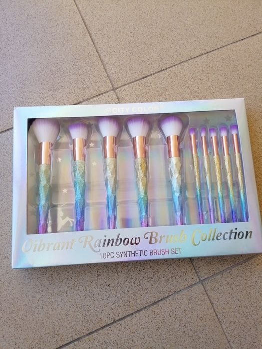 Професионални четки за грим